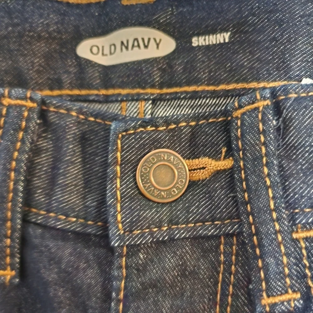 Oldnavy darkwash skinny jean Nwt‎ Size 8